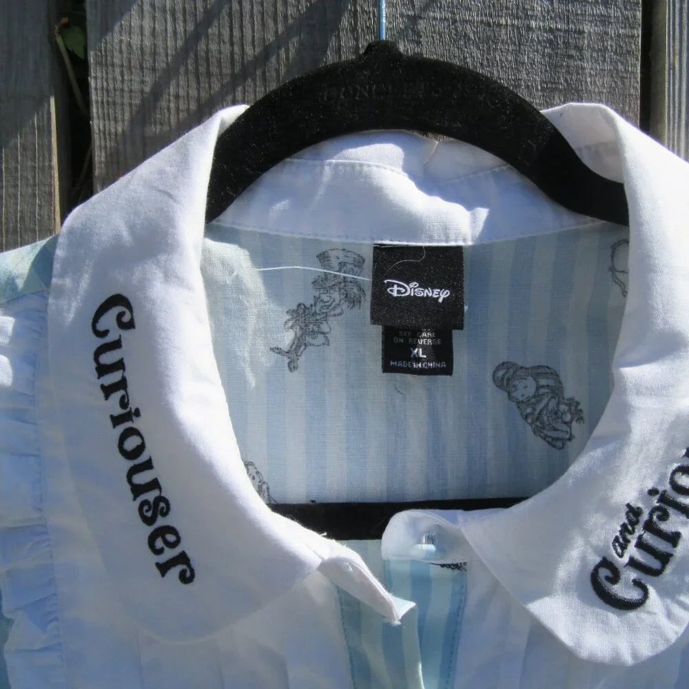 Disney Alice In Wonderland Curiouser And Curiouser Dress Size XL - Picture 3 of 10